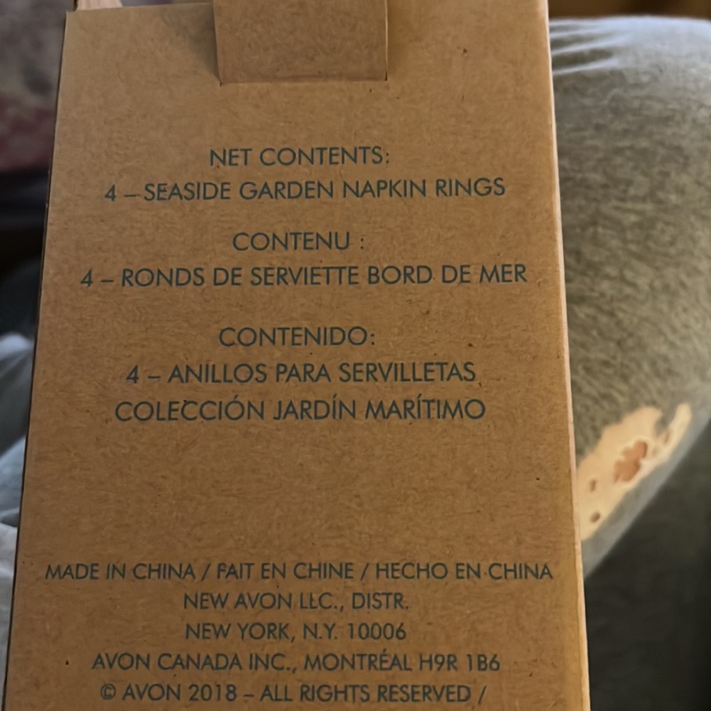 Avon Napkin Rings - Picture 2 of 4